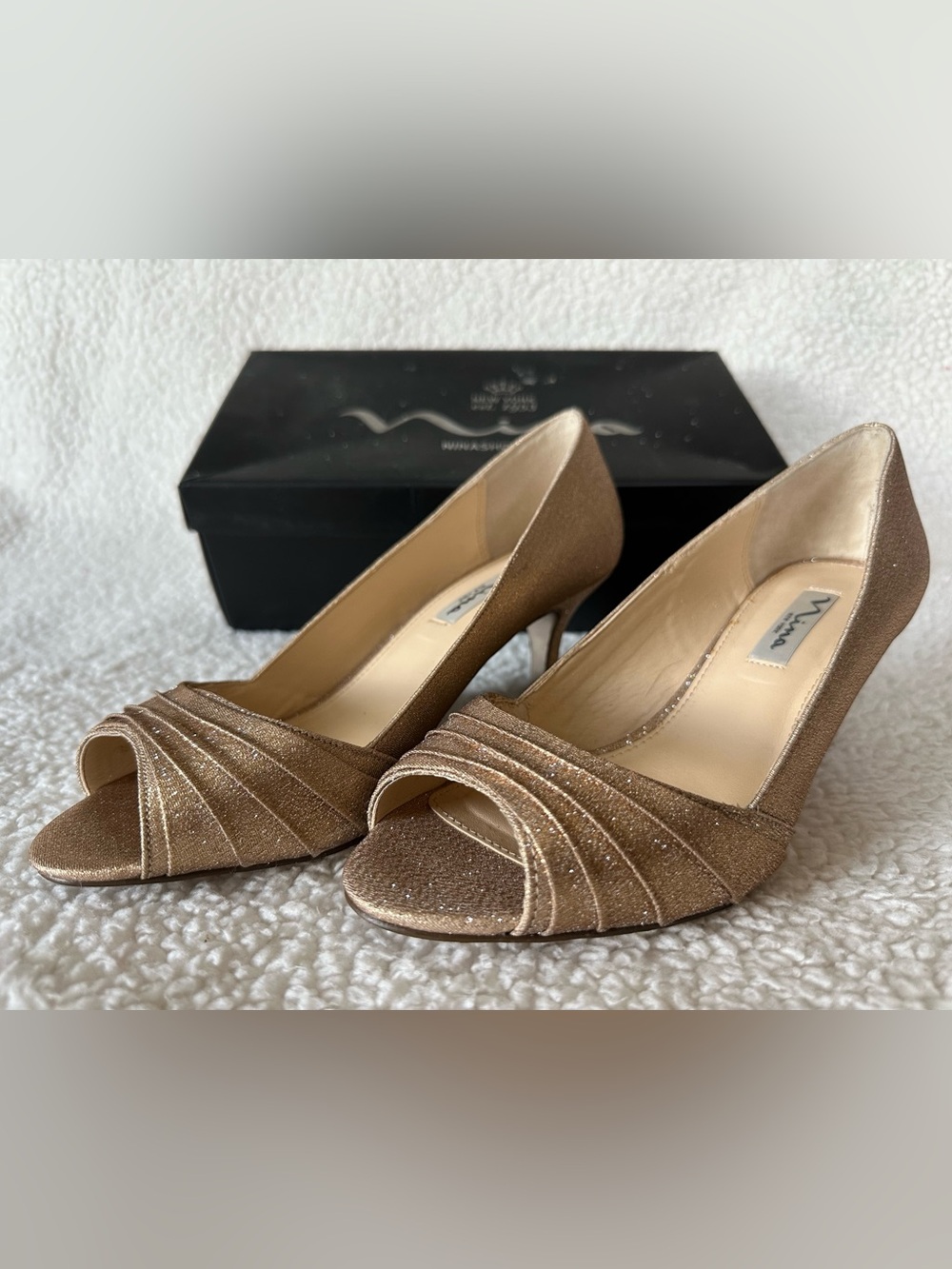 Nina Carolyn Pump